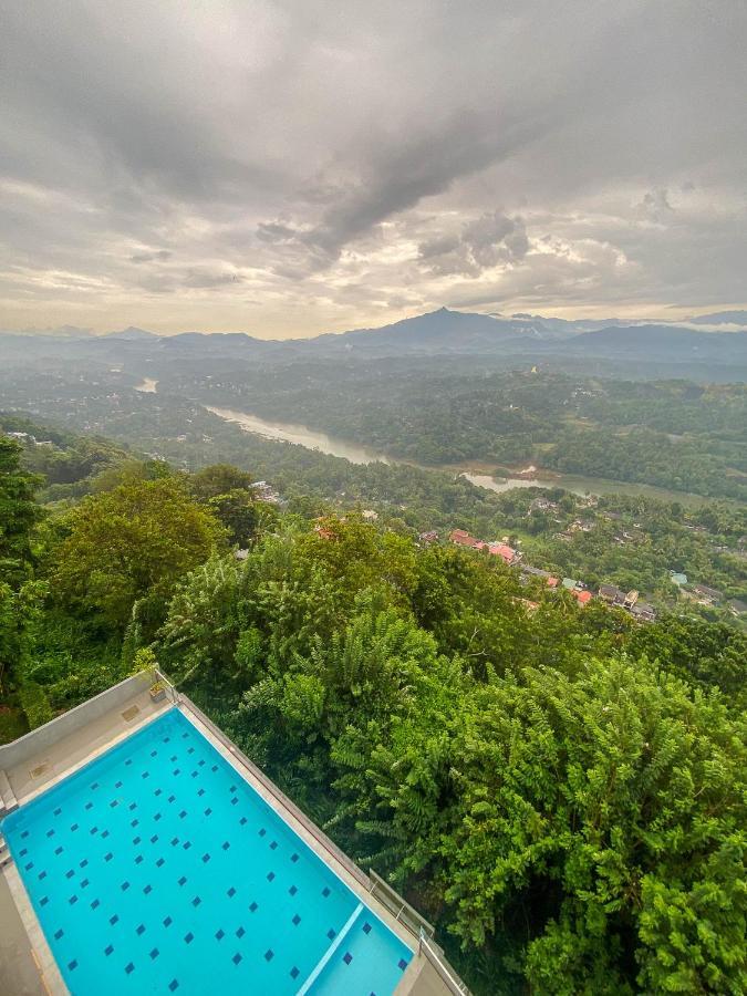 Mount Blue Kandy Esterno foto