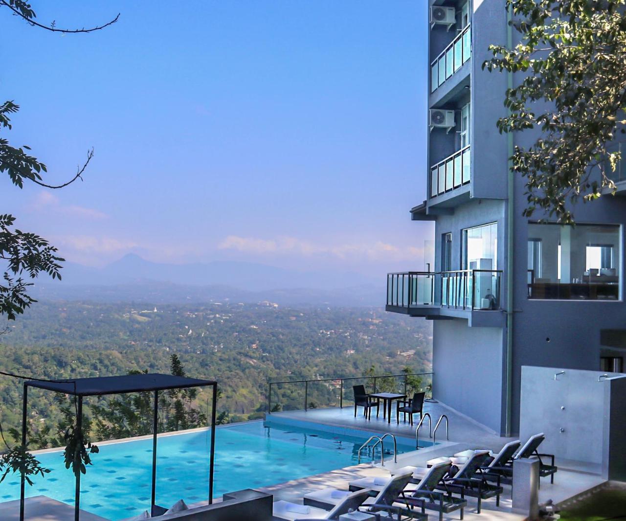 Mount Blue Kandy Esterno foto